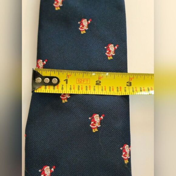 Vintage Men's Christmas Tie Bundle - Picture 9 of 9
